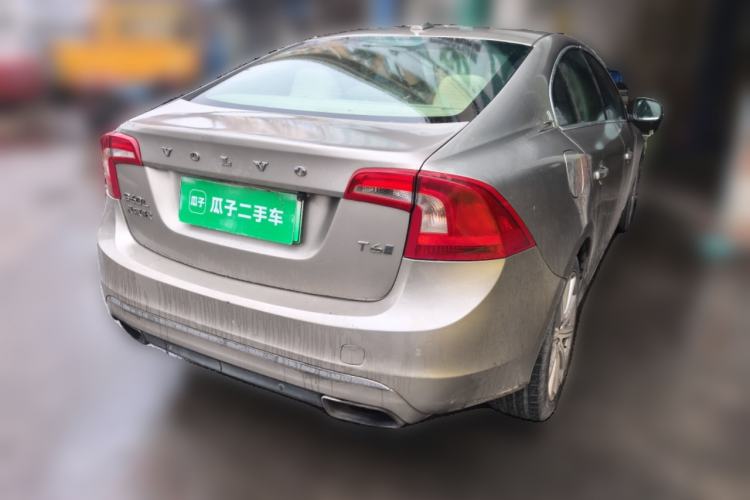 Used Volvo S60 New Energy 2015 S60L E-Drive Hybrid T6 Smart Drive Edition Rear Right 45 Deg