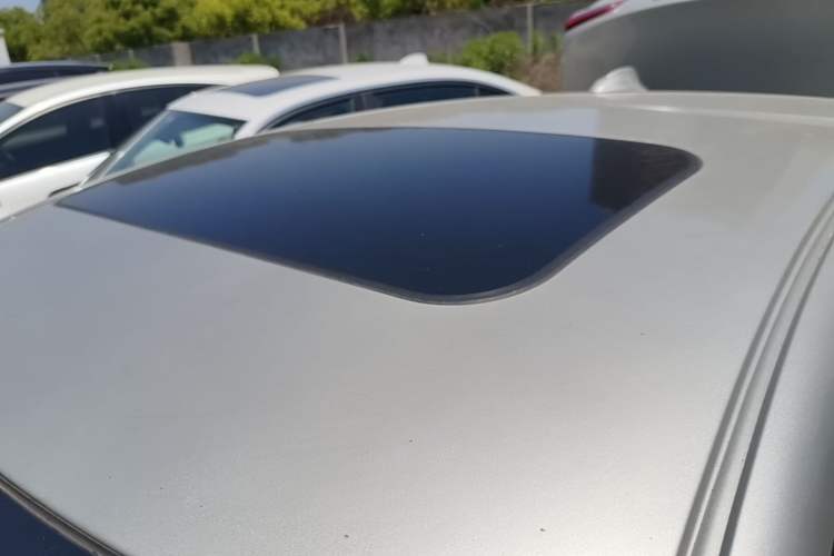 Used Volvo S60 New Energy 2015 S60L E-Drive Hybrid T6 Smart Drive Edition Roof