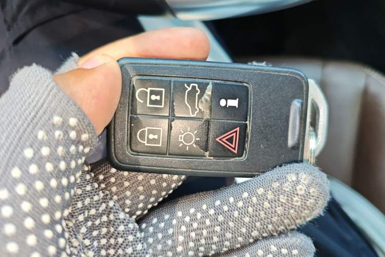 Used Volvo S60 New Energy 2015 S60L E-Drive Hybrid T6 Smart Drive Edition Vehicle Key