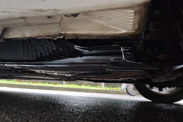 Used Volvo S60 New Energy 2015 S60L E-Drive Hybrid T6 Smart Drive Edition Chassis Rear Left