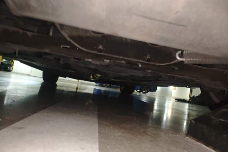 Used Volvo S60 New Energy 2015 S60L E-Drive Hybrid T6 Smart Drive Edition Chassis Rear