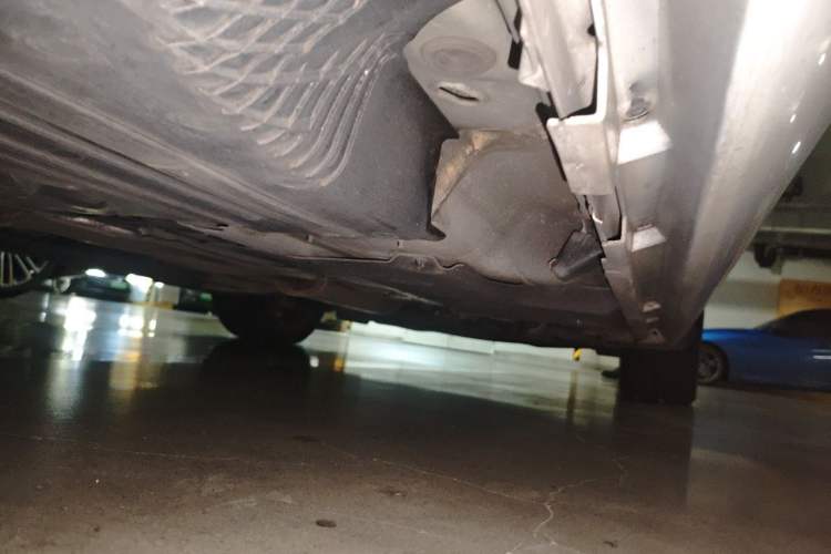 Used Volvo S60 New Energy 2015 S60L E-Drive Hybrid T6 Smart Drive Edition Chassis Rear Right