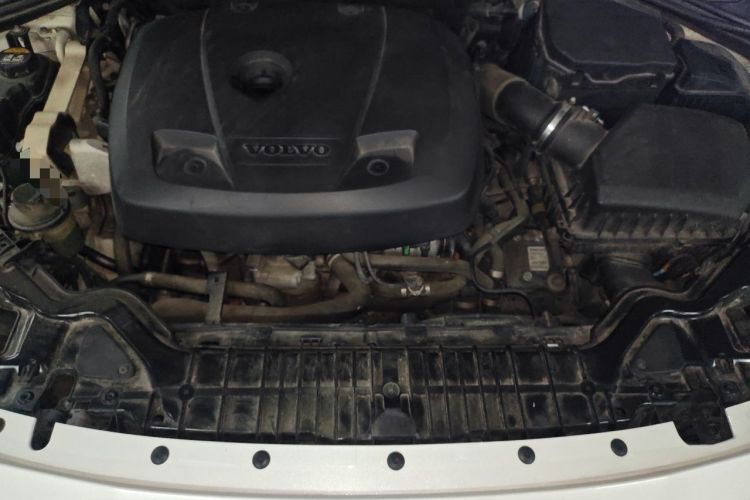 Used Volvo S60 New Energy 2015 S60L E-Drive Hybrid T6 Smart Drive Edition Engine Bay