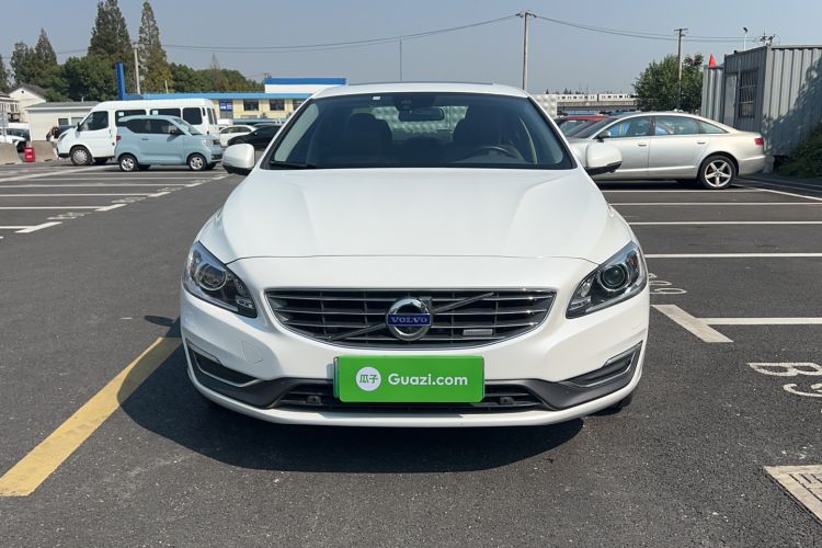 Used Volvo S60 New Energy 2015 S60L E-Drive Hybrid T6 Smart Drive Edition Exterior 1