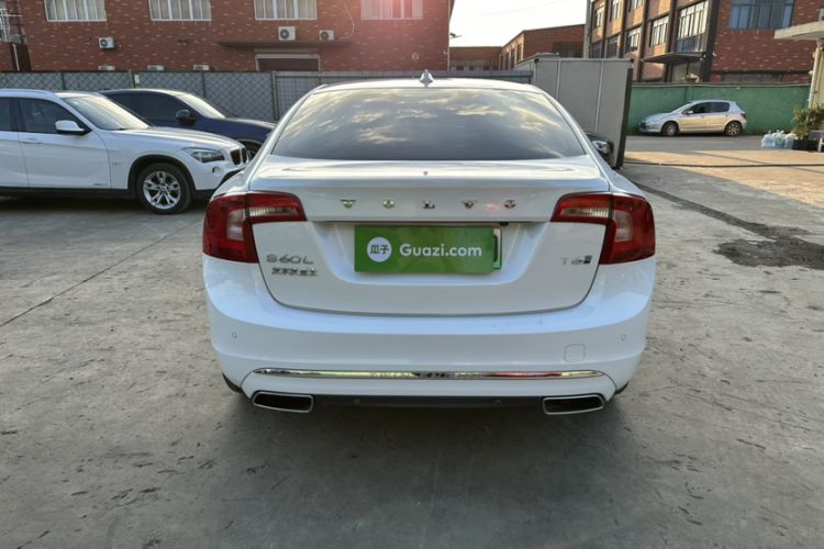 Used Volvo S60 New Energy 2015 S60L E-Drive Hybrid T6 Smart Drive Edition Exterior 10