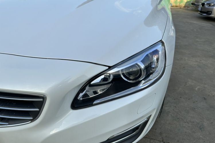 Used Volvo S60 New Energy 2015 S60L E-Drive Hybrid T6 Smart Drive Edition Exterior 11