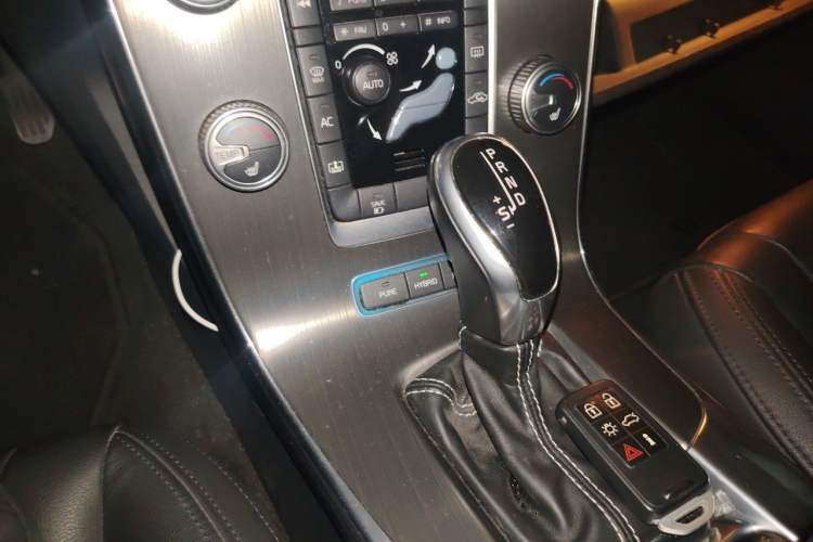 Used Volvo S60 New Energy 2015 S60L E-Drive Hybrid T6 Smart Drive Edition Gear Lever