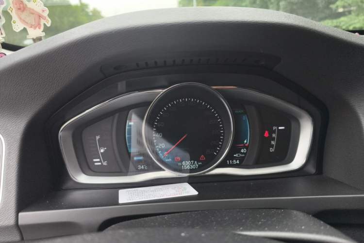 Used Volvo S60 New Energy 2015 S60L E-Drive Hybrid T6 Smart Drive Edition Instrument Cluster