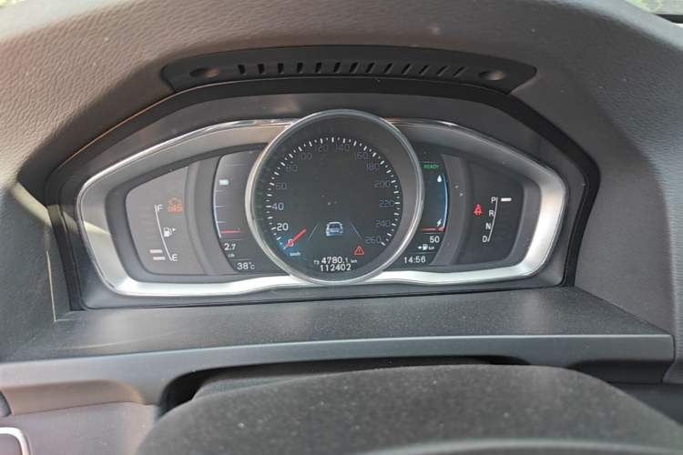 Used Volvo S60 New Energy 2015 S60L E-Drive Hybrid T6 Smart Edition Instrument Cluster
