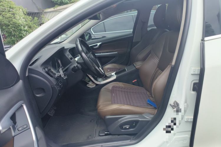 Used Volvo S60 New Energy 2015 S60L E-Drive Hybrid T6 Smart Drive Edition Left Front Seat