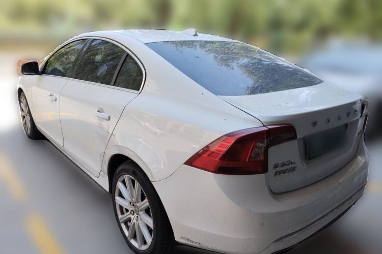 Used Volvo S60 New Energy 2015 S60L E-Drive Hybrid T6 Smart Drive Edition Rear Left 45 Deg