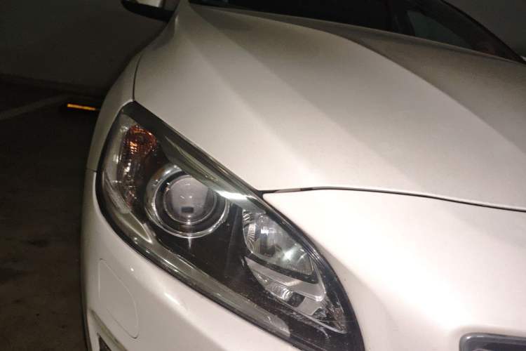 Used Volvo S60 New Energy 2015 S60L E-Drive Hybrid T6 Smart Drive Edition Right Front Headlight