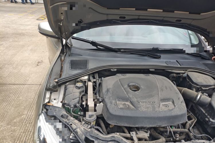 Used Volvo S60 New Energy 2015 S60L E-Drive Hybrid T6 Smart Drive Edition Engine Bay Right