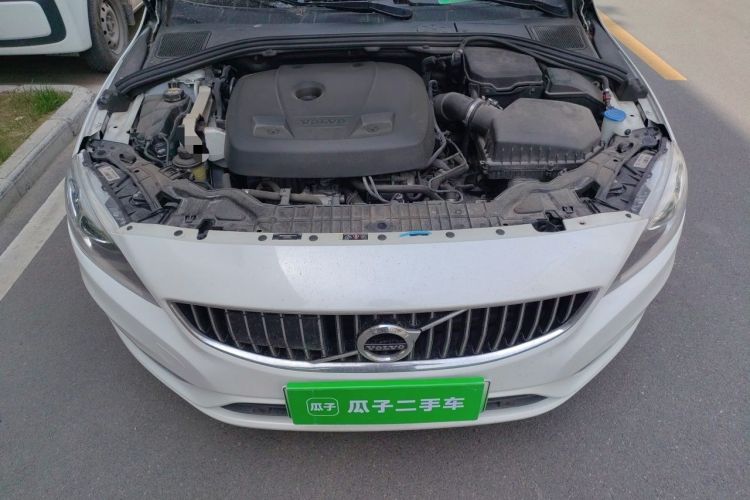 Used Volvo S60 New Energy 2018 S60L E-Drive Hybrid T6 Progressive Edition Engine Bay