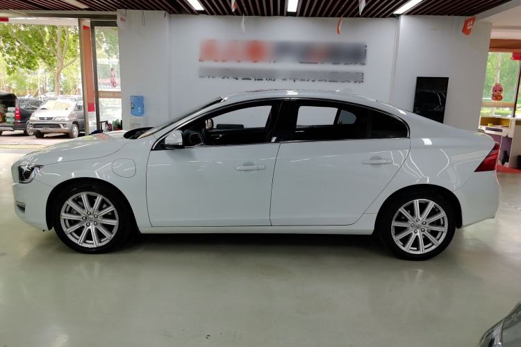 Used Volvo S60 New Energy 2018 S60L E-Drive Hybrid T6 Progressive Edition Exterior 5