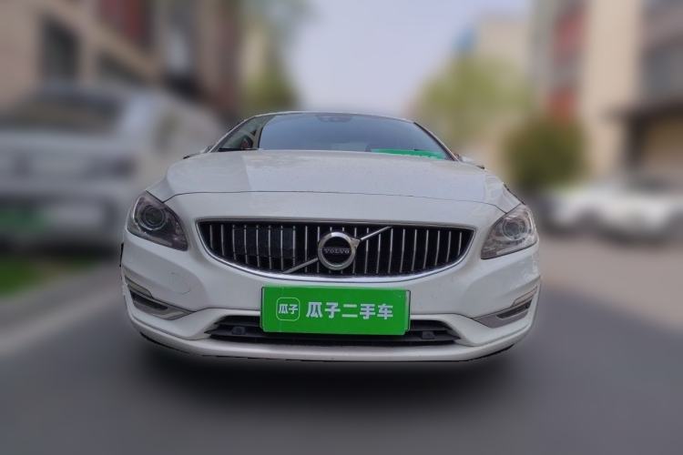 Used Volvo S60 New Energy 2018 S60L E-Drive Hybrid T6 Progressive Edition Front