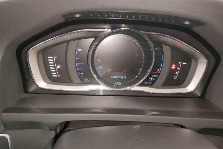 Used Volvo S60 New Energy 2018 S60L E-Drive Hybrid T6 Progressive Edition Instrument Cluster