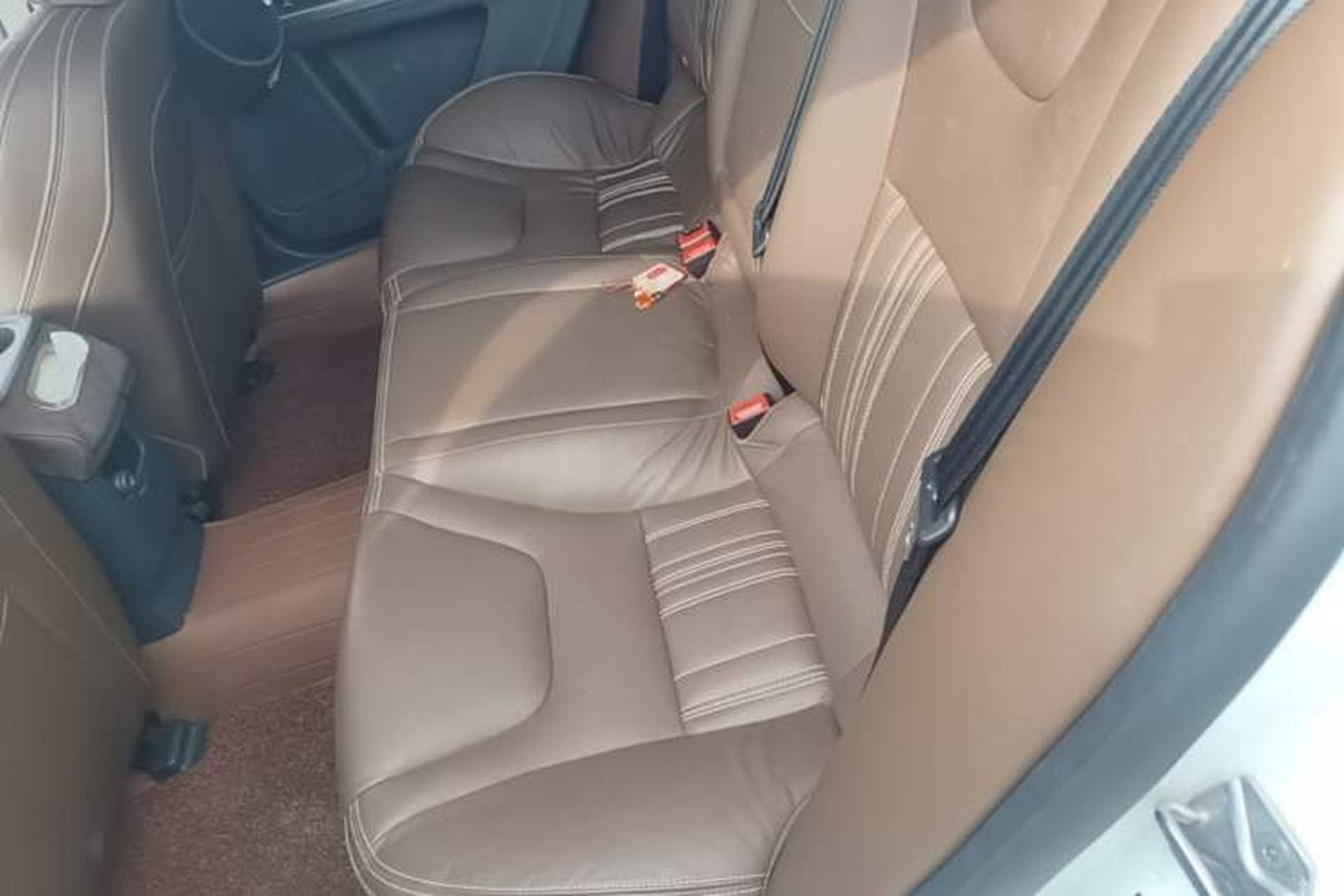 Used Volvo S60 New Energy 2018 S60L E-Drive Hybrid T6 Progressive Edition Left Rear Seat