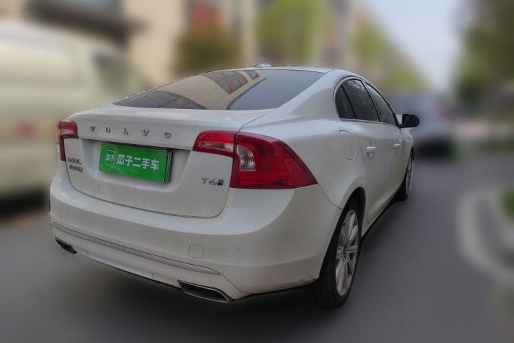 Used Volvo S60 New Energy 2018 S60L E-Drive Hybrid T6 Progressive Edition Rear Right 45 Deg