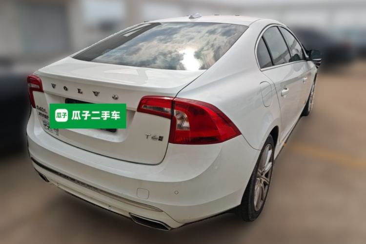 Used Volvo S60 New Energy 2018 S60L E-Drive Hybrid T6 Progressive Edition Rear Right 45 Deg