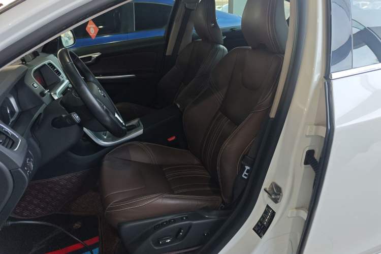 Used Volvo S60 New Energy 2019 S60L T6 E-Drive Hybrid Edition Left Front Seat