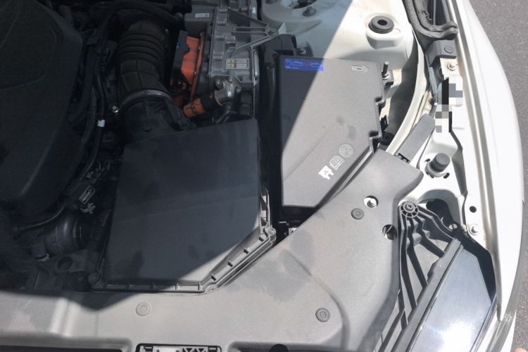 Used Volvo S60 New Energy 2020 T8 e-Drive Hybrid All-Wheel Drive Smart Luxury Edition Engine Bay Left
