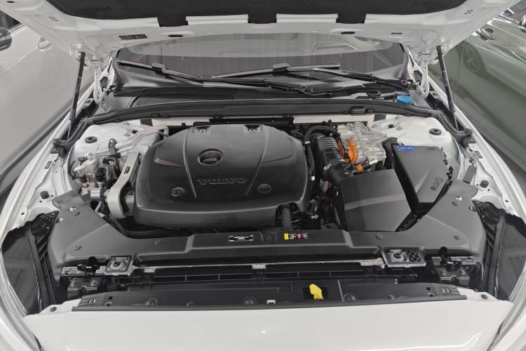 Used Volvo S60 New Energy 2020 T8 eDrive Hybrid All-Wheel Drive Smart Luxury Sport Edition Engine Bay