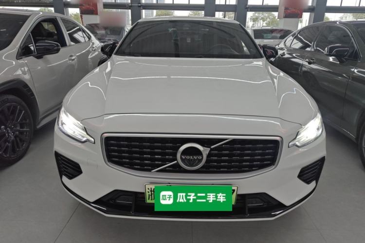 Used Volvo S60 New Energy 2020 T8 eDrive Hybrid All-Wheel Drive Smart Luxury Sport Edition Front