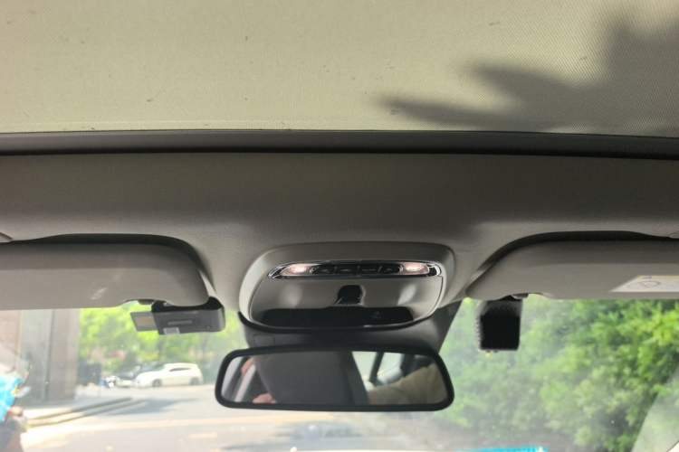 Used Volvo S60 New Energy 2020 T8 e-Drive Hybrid All-Wheel Drive Smart Luxury Edition Headliner