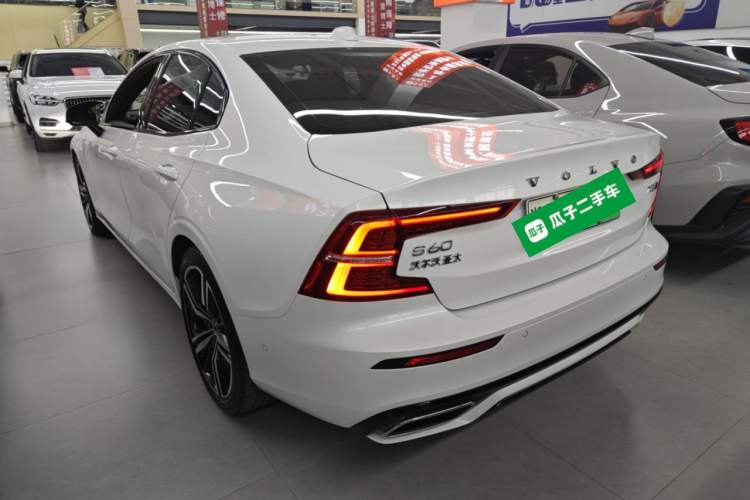 Used Volvo S60 New Energy 2020 T8 eDrive Hybrid All-Wheel Drive Smart Luxury Sport Edition Rear Left 45 Deg
