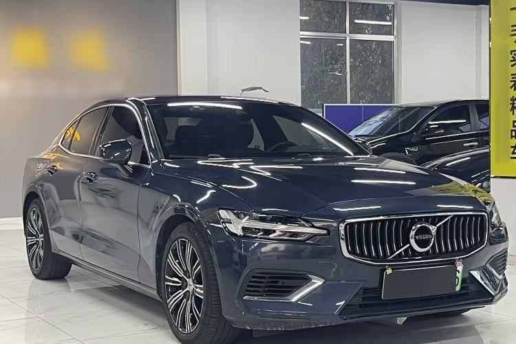 Used Volvo S60 New Energy 2021 T8 E-Drive Hybrid Four-Wheel Drive Smart Luxury Edition Exterior 5