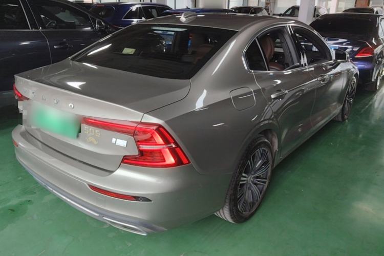 Used Volvo S60 New Energy 2021 T8 E-Drive Hybrid Four-Wheel Drive Smart Luxury Edition Rear Right 45 Deg