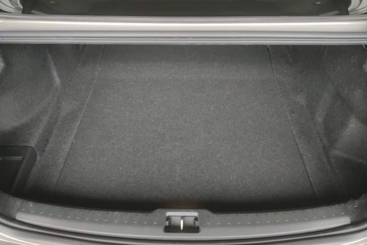 Used Volvo S60 New Energy 2021 T8 E-Drive Hybrid Four-Wheel Drive Smart Luxury Edition Trunk