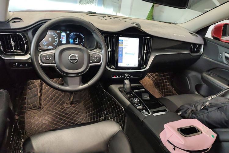 Used Volvo S60 New Energy 2021 T8 E-Drive Hybrid Four-Wheel Drive Smart Luxury Edition Interior 2