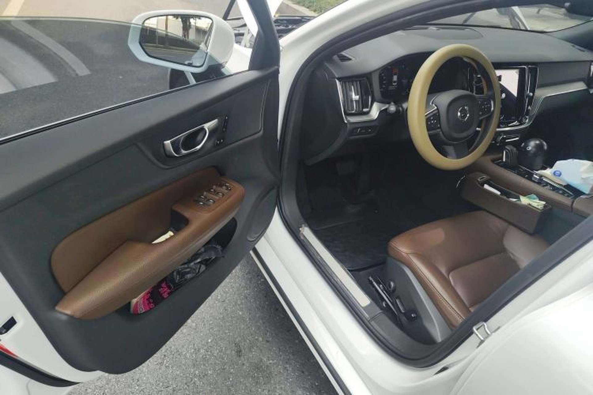 Used Volvo S60 New Energy 2021 T8 E-Drive Hybrid Four-Wheel Drive Smart Luxury Edition Driver Seat