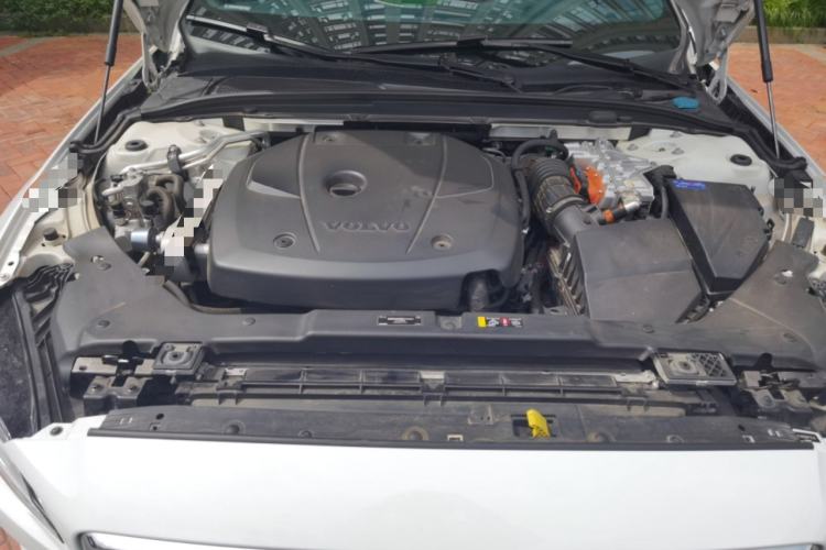 Used Volvo S60 New Energy 2021 T8 E-Drive Hybrid Four-Wheel Drive Smart Luxury Edition Engine Bay