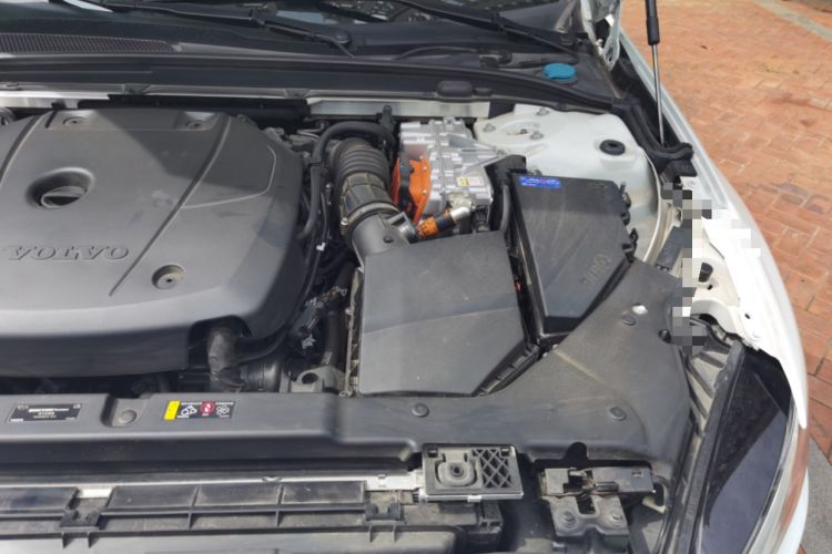 Used Volvo S60 New Energy 2021 T8 E-Drive Hybrid Four-Wheel Drive Smart Luxury Edition Engine Bay Left