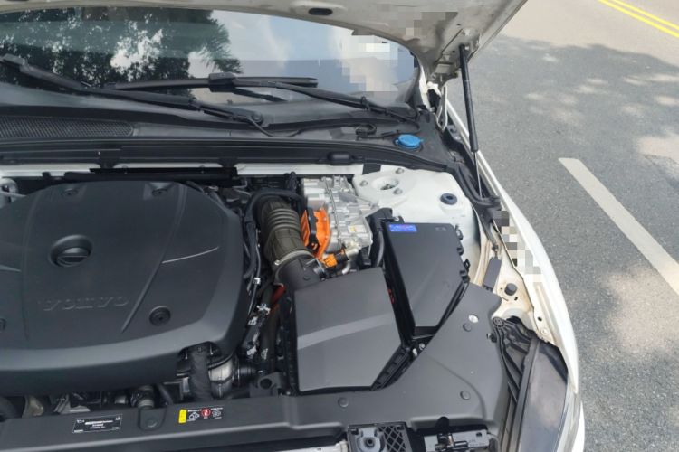 Used Volvo S60 New Energy 2021 T8 E-Drive Hybrid Four-Wheel Drive Smart Luxury Edition Engine Bay Left