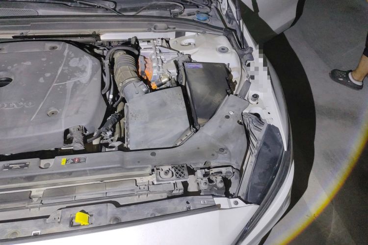 Used Volvo S60 New Energy 2021 T8 E-Drive Hybrid All-Wheel Drive Smart & Sport Edition Engine Bay Left