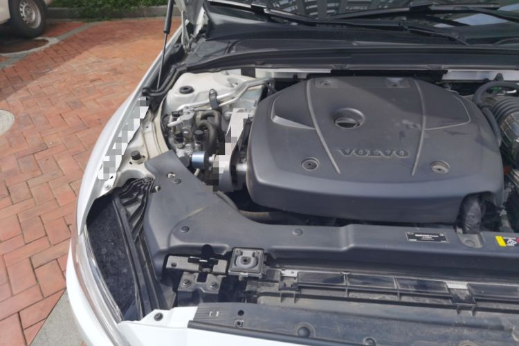 Used Volvo S60 New Energy 2021 T8 E-Drive Hybrid Four-Wheel Drive Smart Luxury Edition Engine Bay Right