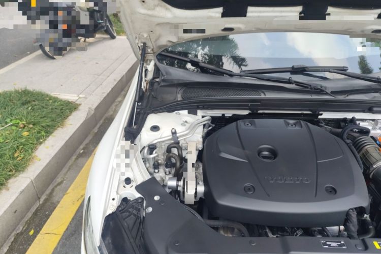 Used Volvo S60 New Energy 2021 T8 E-Drive Hybrid Four-Wheel Drive Smart Luxury Edition Engine Bay Right