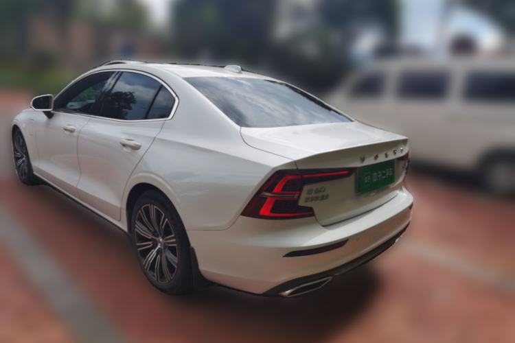 Used Volvo S60 New Energy 2021 T8 E-Drive Hybrid Four-Wheel Drive Smart Luxury Edition Rear Left 45 Deg