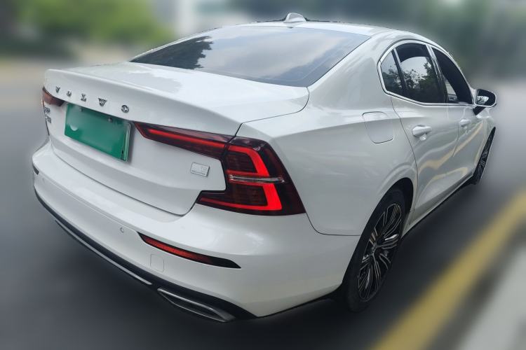 Used Volvo S60 New Energy 2021 T8 E-Drive Hybrid Four-Wheel Drive Smart Luxury Edition Rear Right 45 Deg