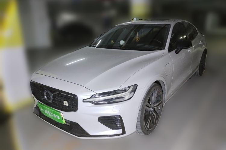 Used Volvo S60 New Energy 2021 T8 E-Drive Hybrid All-Wheel Drive Smart & Sport Edition Guazi used car, China used car export, Used car for sale, Used cars, Cheapest cars for sale