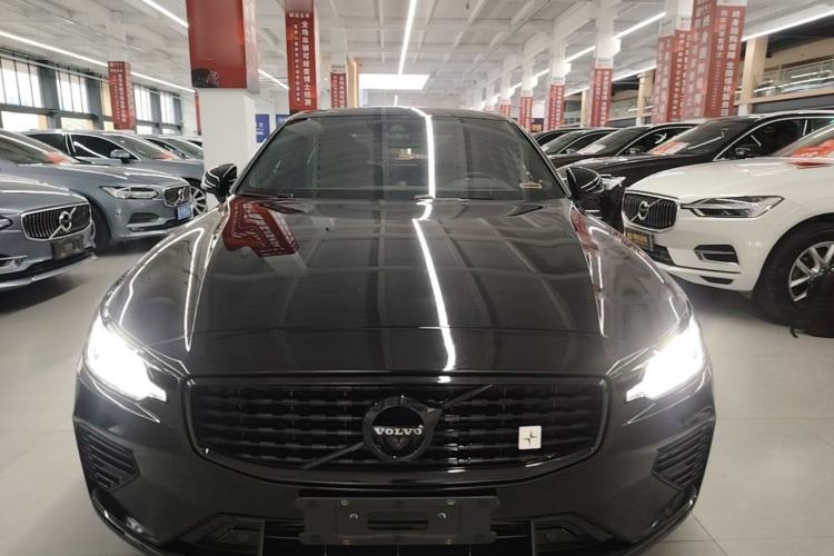 Used Volvo S60 New Energy 2022 T8 eDrive Hybrid All-Wheel Drive Smart & Sporty Edition Front