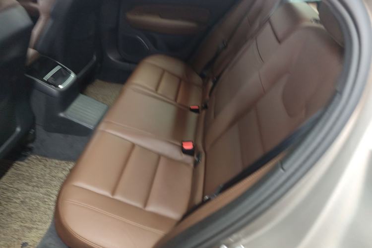 Used Volvo S60 New Energy 2022 T8 eDrive Hybrid All-Wheel Drive Smart Luxury Edition Left Rear Seat