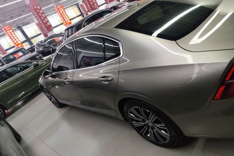 Used Volvo S60 New Energy 2022 T8 eDrive Hybrid All-Wheel Drive Smart Luxury Edition Left Side