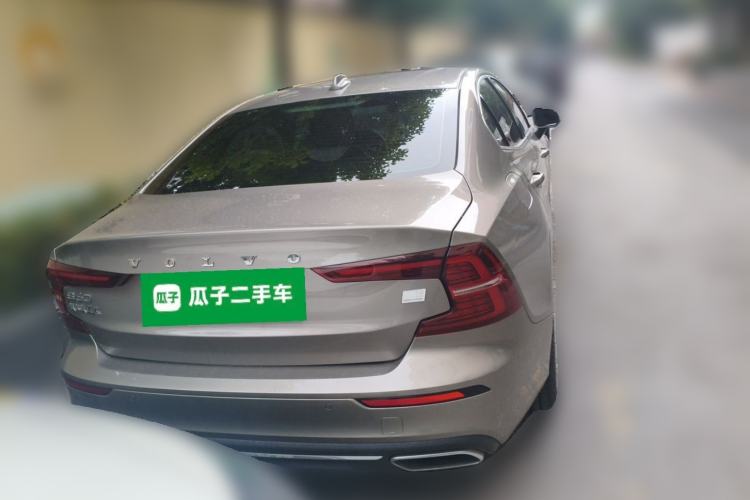 Used Volvo S60 New Energy 2022 T8 eDrive Hybrid All-Wheel Drive Smart Luxury Edition Rear