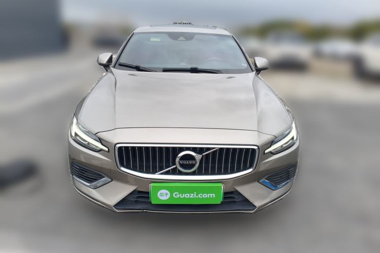 Used Volvo S60 New Energy 2022 T8 eDrive Hybrid All-Wheel Drive Smart Luxury Edition Front