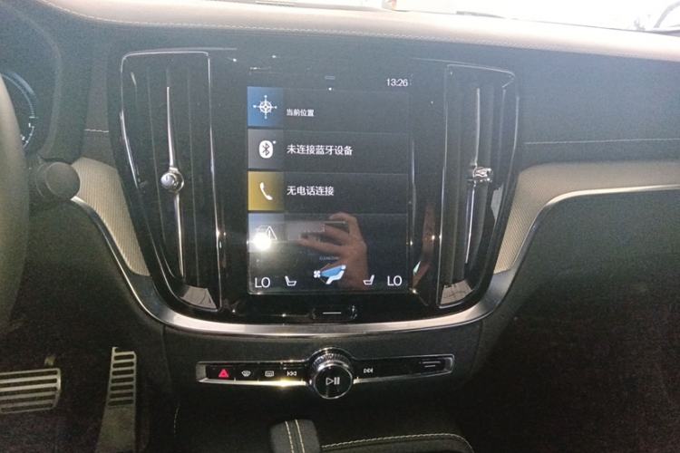 Used Volvo S60 New Energy 2022 T8 eDrive Hybrid All-Wheel Drive Smart & Sporty Edition Audio And AC Panel